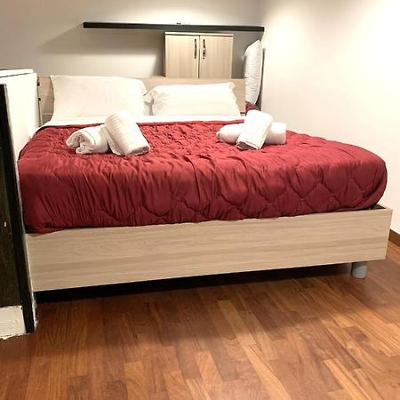 Chiostro Di Santa Chiara Bed & Breakfast Наполи Екстериор снимка